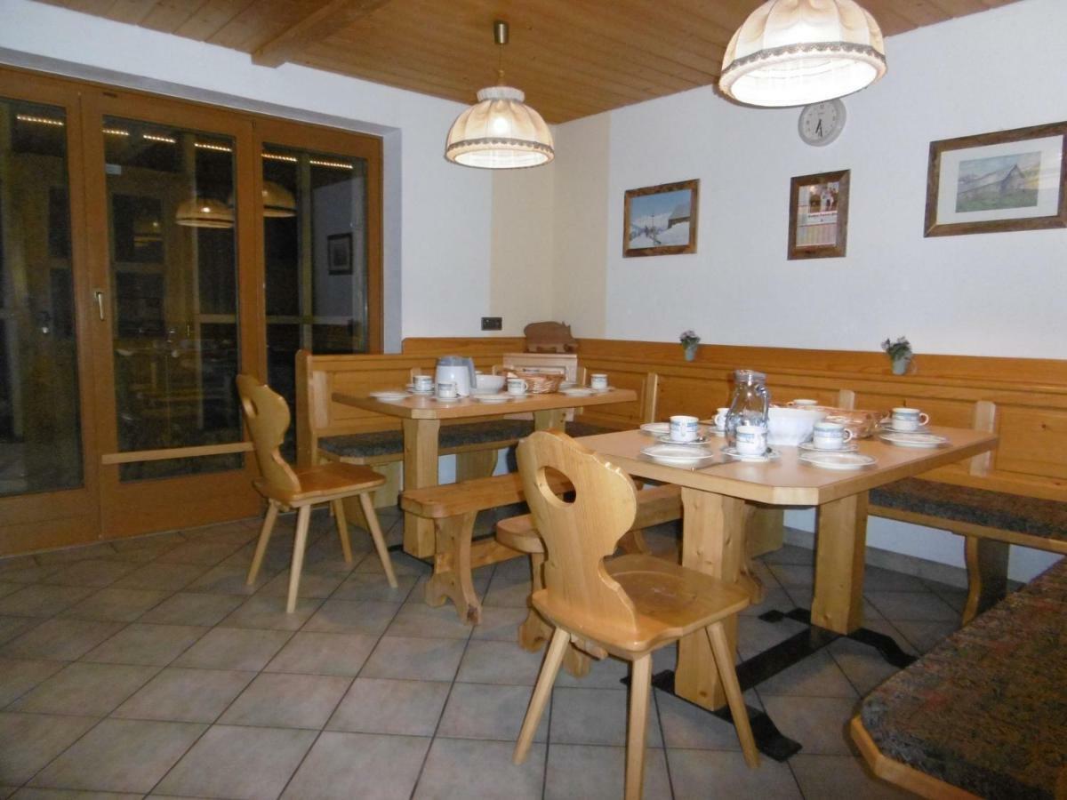 Ferienhaus Römerhütte Heiligenblut am Großglockner Exterior foto